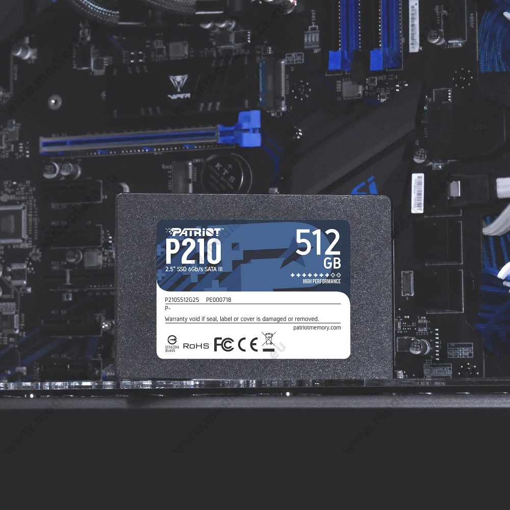PATRIOT P210 2,5 COL MÉRETŰ SATA III 520/430 MB/s 7mm SSD MEGHAJTÓ 512GB
